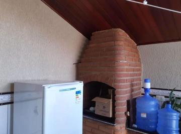 Casa · 140m² · 3 Quartos · 2 Vagas · Casa em Americana