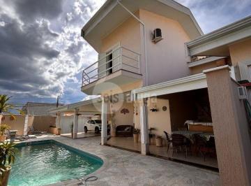 Casa · 256m² · 3 Quartos · 3 Vagas · Casa à Venda em Parque Novo Mundo - 3 Dorms, 256m², R$145k
