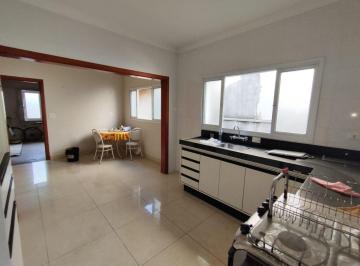 Casa · 137m² · 4 Quartos · 4 Vagas · Casa em Americana