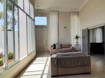 Casa · 223m² · 3 Quartos · 4 Vagas · Casa em Americana