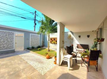 Casa · 386m² · 3 Quartos · 4 Vagas · Casa em Americana