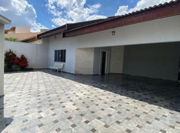 Casa · 220m² · 4 Quartos · 5 Vagas · Casa para Alugar em Jardim Amelia, Americana, 4 Quartos, 220m²
