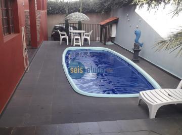 Casa · 300m² · 3 Quartos · 4 Vagas · Lindo Sobrado a Venda no Jardim Brasil