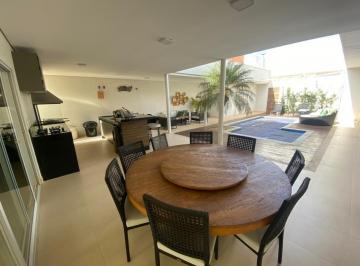 Casa · 330m² · 3 Quartos · 2 Vagas · Casa em Santa Bárbara D'oeste