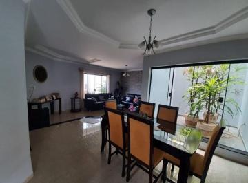 Casa · 302m² · 3 Quartos · 2 Vagas · Casa em Vila Grego - Santa Bárbara D'oeste
