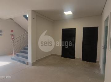 Comercial · 326m² · 2 Vagas · Galpão Industrial para Locação em Americana - 326m² no Machadinho