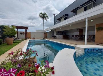 Casa · 226m² · 3 Quartos · 4 Vagas · Casa em Chácara Letônia - Americana