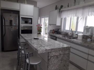 Casa · 412m² · 5 Quartos · 6 Vagas · Casa em Americana
