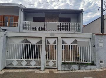 Casa · 199m² · 3 Quartos · 2 Vagas · Casa em Parque Novo Mundo - Americana