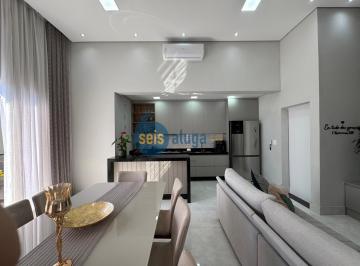 Casa · 144m² · 3 Quartos · 2 Vagas · Casa à Venda com 2 quartos no Parque Universitário