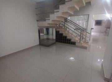 Casa · 194m² · 3 Quartos · 3 Vagas · Casa em Americana