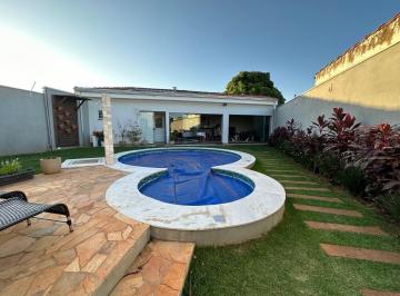 Casa · 386m² · 3 Quartos · 4 Vagas · Casa em Americana