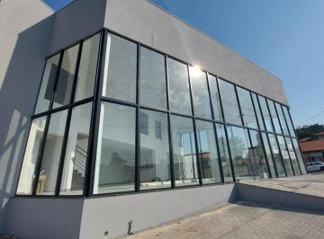 Comercial · 458m² · 6 Vagas · Salão Industrial em Americana