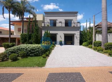 Casa · 304m² · 5 Quartos · 4 Vagas · Casa à Venda no Iate Clube Americana, 5 Suítes, 304m²