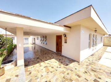 Casa · 255m² · 3 Quartos · 5 Vagas · Casa em Santa Bárbara D'oeste