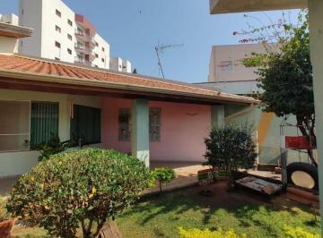 Casa · 249m² · 3 Quartos · 7 Vagas · Casa em Americana