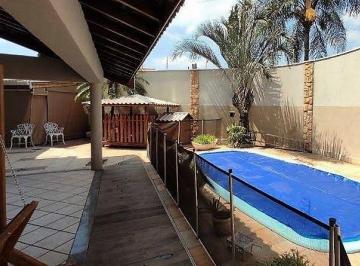 Casa · 381m² · 3 Quartos · 5 Vagas · Casa em Americana