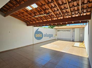 Casa · 212m² · 3 Quartos · 4 Vagas · Casa para locação com 3 quartos, 1 suíte em Americana - SP