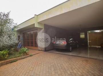 Casa · 378m² · 4 Quartos · 4 Vagas · Casa à Venda no Centro de Piracicaba, 4 Dorms, 378m², R$900mil
