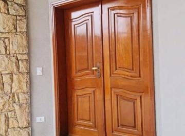 Casa · 382m² · 4 Quartos · 8 Vagas · Casa em Americana