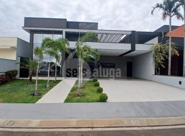 Casa · 250m² · 4 Quartos · 4 Vagas · Casa de Luxo à Venda no Dona Lucilla, Indaiatuba – 4 Suítes