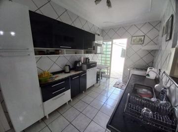 Casa · 142m² · 3 Quartos · 2 Vagas · Casa em Americana