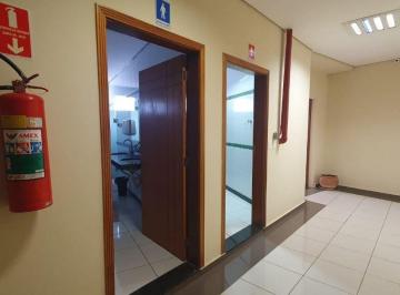Comercial · 60m² · 2 Vagas · Sala em Americana