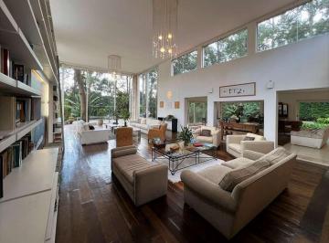 Casa · 1190m² · 5 Quartos · 12 Vagas · Casa em Vila Santo Antônio - Cotia