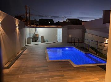 Casa · 230m² · 3 Quartos · 5 Vagas · Casa em Residencial Furlan - Santa Bárbara d'Oeste