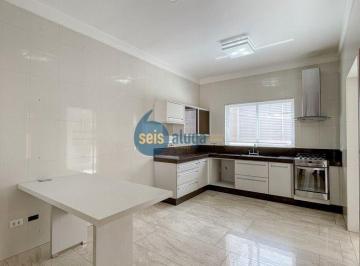 Casa · 213m² · 3 Quartos · 2 Vagas · Casa à venda em Jardim Souza Queiroz, 3 dorms, 213m²