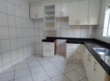Casa · 130m² · 4 Quartos · 3 Vagas · Casa em Americana