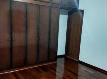 Casa · 241m² · 3 Quartos · 5 Vagas · Casa em Americana