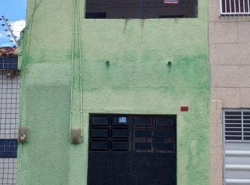 Casa de 3 quartos, Fortaleza · Casa duplex a venda no Jardim Iracema