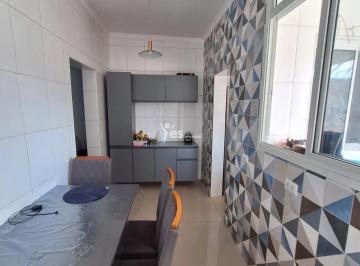 Casa · 160m² · 2 Quartos · 1 Vaga · Jardim do Estádio – Excelente Oportunidade com Duas Casas no Mesmo Terreno