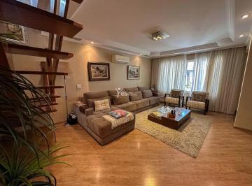 Casa · 260m² · 3 Quartos · 4 Vagas · Sobrado à venda no Paraíso em Santo André com quintal