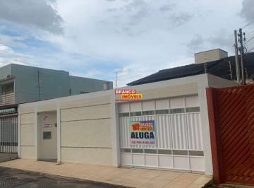 Casa · 197m² · 3 Quartos · 4 Vagas · Casa 3 quartos para Locação Guará II, Brasília