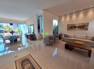 Casa · 284m² · 4 Quartos · Casa térrea encantadora em estilo colonial no Cond. Veredas da Lagoa