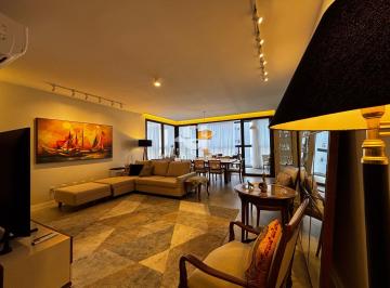 Apartamento · 302m² · 4 Quartos · 4 Vagas · Apartamento Mobiliado de Alto Padrão para locação.