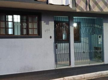 Casa · 80m² · 2 Quartos · Casa com 2 dormitórios para alugar, 80 m² por R$ 1.800,00/mês - Parque Vitória -