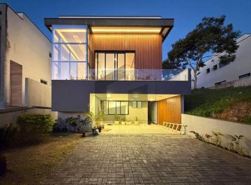 Casa · 220m² · 3 Quartos · 4 Vagas · Casa para Locação no Condomínio Aruã Brisas – Mogi das Cruzes/SP | Mobiliada | 3 Suítes | Espaço Gou