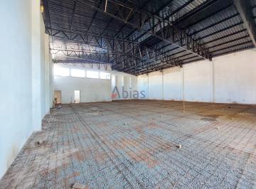 Comercial · 600m² · 2 Vagas · Barracão em Vila Pelicano  -  São Carlos