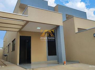 Casa · 67m² · 2 Quartos · 1 Vaga · Casa com 2 Quartos à Venda, Plano Diretor Sul - Palmas