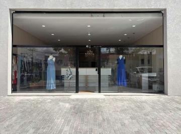 Comercial · 91m² · Casa comercial na Rua Ariabu, 441 • 91 m²