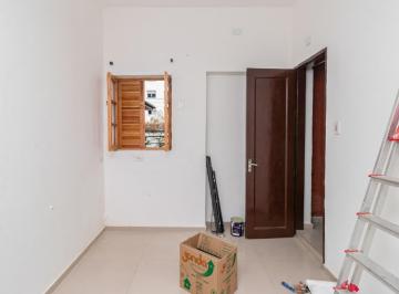 Comercial · 9m² · Sala comercial na Rua Artur de Azevedo, 359 - Sala 14 • 9 m²