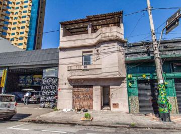 Comercial · 101m² · Prédio comercial na Rua Alferes Magalhães, 38 • 101 m²