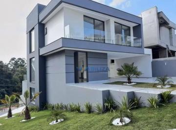 Casa · 346m² · 4 Quartos · 4 Vagas · Sobrado para venda em Perová de 346.00m² com 4 Quartos, 4 Suites e 4 Garagens