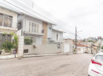 Casa · 210m² · 4 Quartos · Casa 4 Dormitórios + Apartamento em Capoeiras