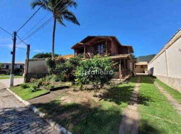 9f43be25dc1d07e74904501c0e54563b4911e972 · Linda casa de Madeira com 3 quartos à venda, 250 m² por R$ 750.000 - Flamengo - Maricá/RJ