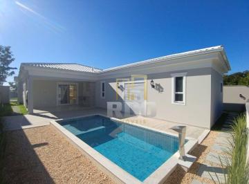 4ddaadc0154bd698b105e9737053e2281cf71de1 · Linda casa à venda no Viverde 1 em Rio das Ostras, 3 quartos e área gourmet completa!