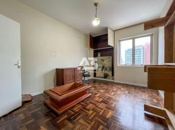 Ja pensou em morar no miolo central de Curitiba?!

Esse imóvel está localizado n · Apartamento com 2 dormitórios para alugar, 78 m² por R$ 2.500/ano - Centro - Curitiba/PR